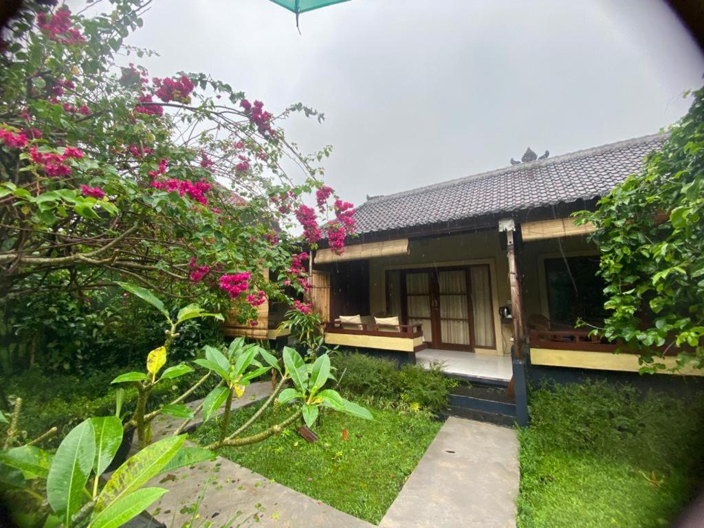 Pomelo Guest House Ubud Zimmer foto